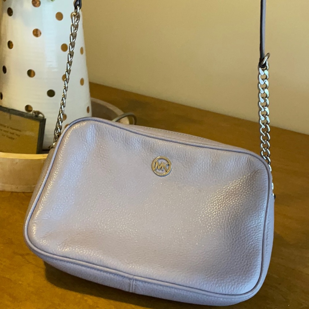 Michael Kor’s crossbody purse lilac purple